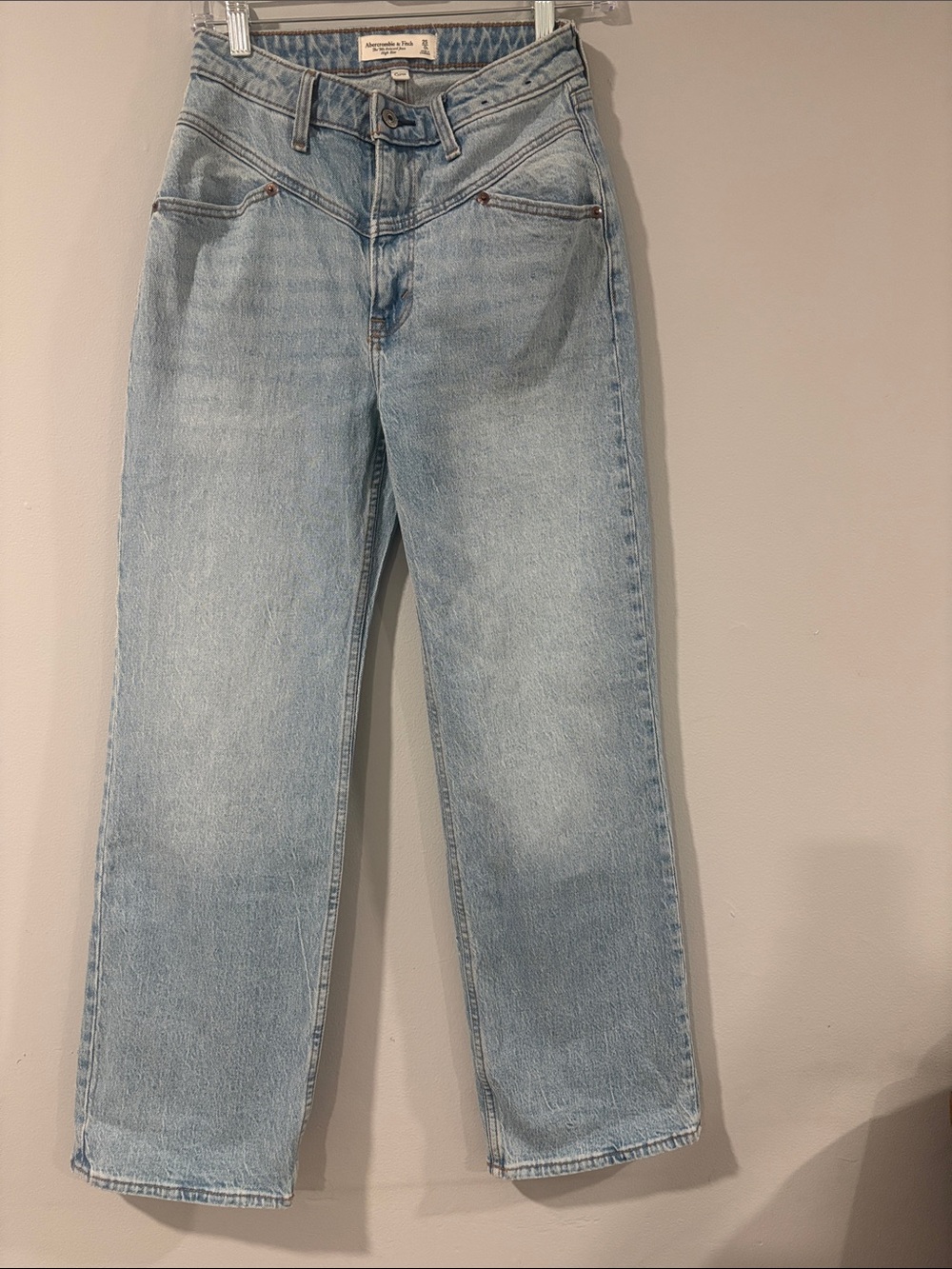 Abercrombie and fitch high rise ,curve love Relaxed jeans